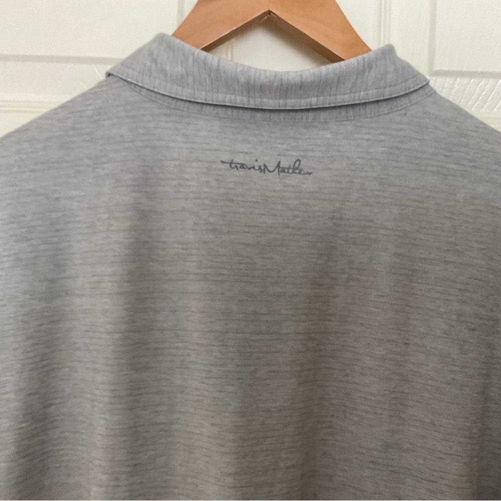 Travis Mathew Polo Shirt Mens XL Extra Large Gray Logo Golf Golfing Casual - Picture 5 of 8